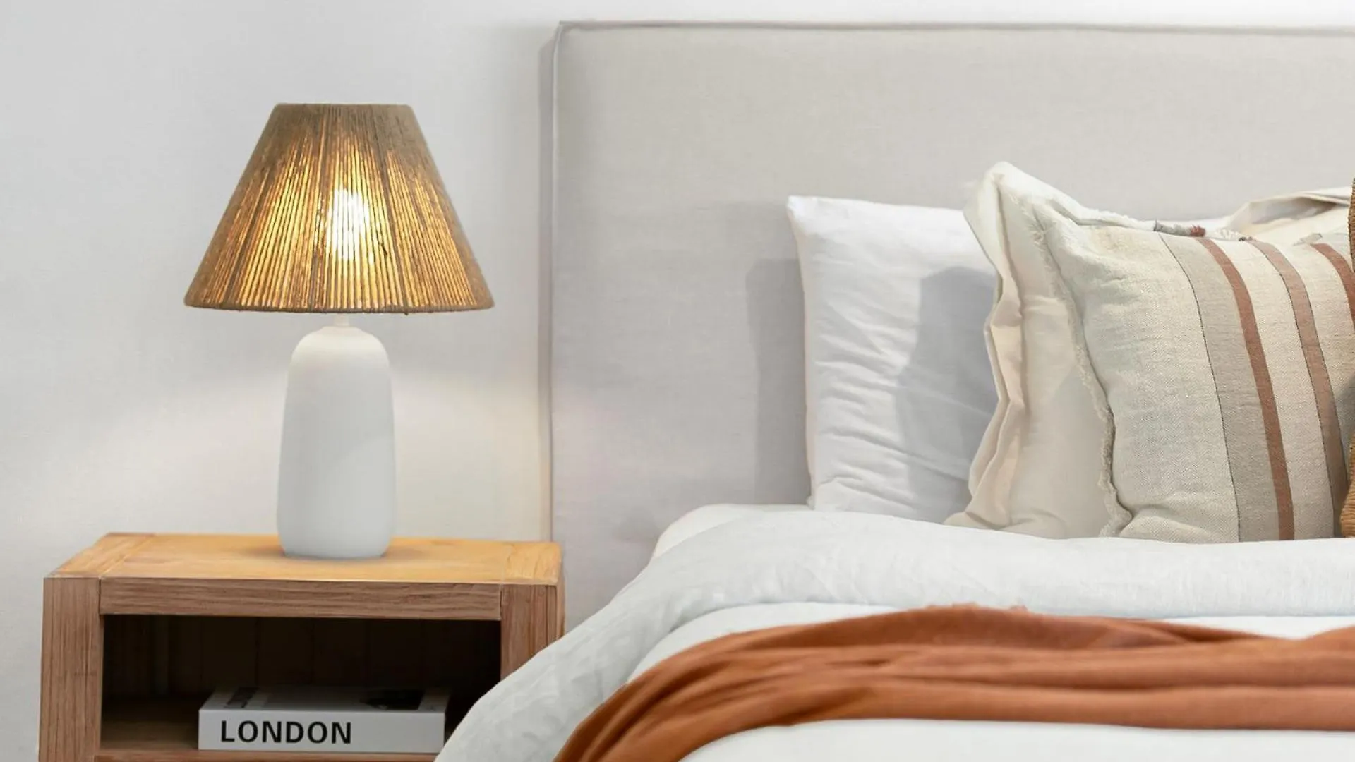 Le Court 4 Noosa - Stylish Apartment, Walk To Beach And Shops Appartement Noosa Heads